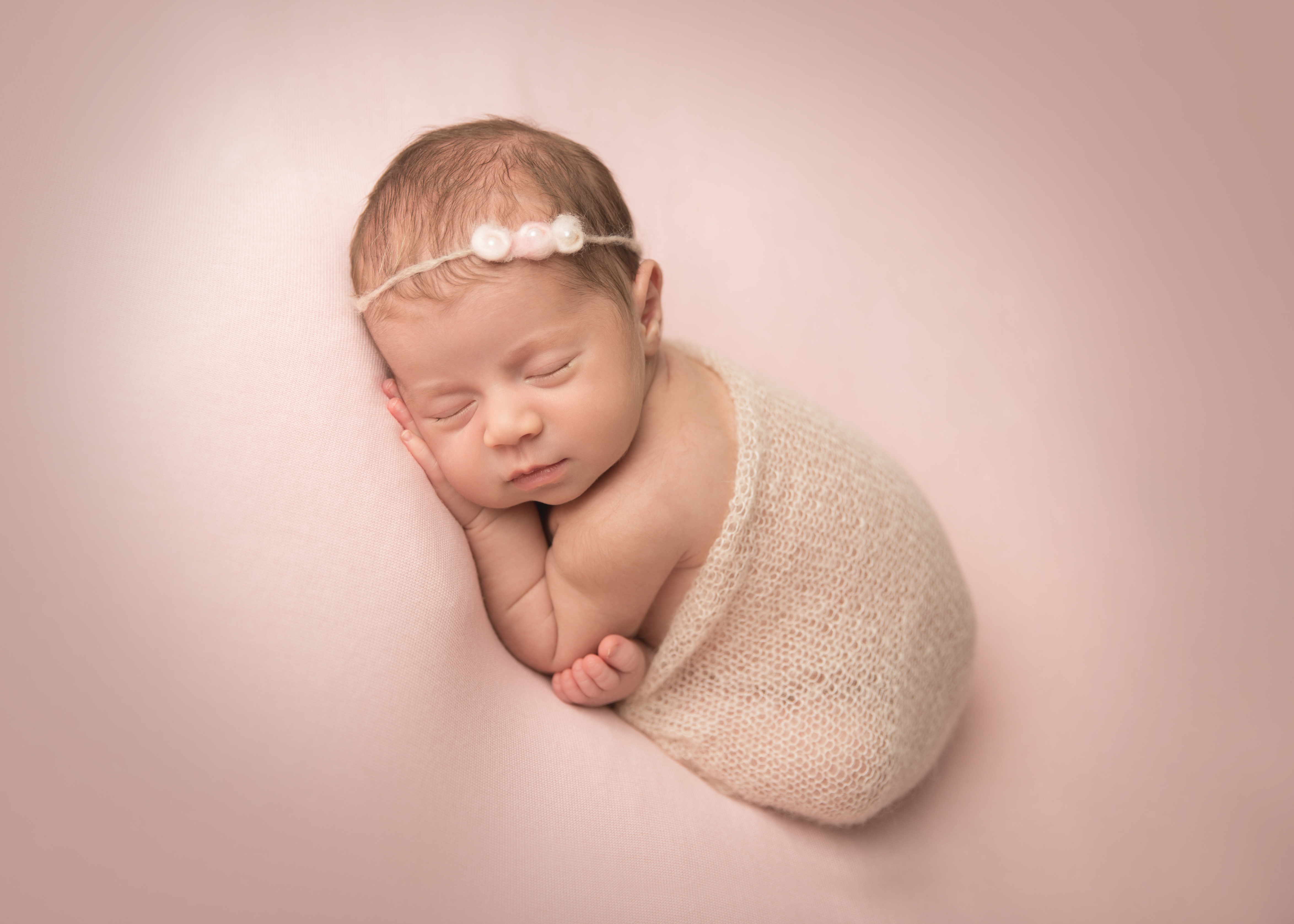 rodinna fotografia, fotograf kosice, fotoatelier kosice, portret, monika labas, tehotenska fotografia, tehotenstvo, novorodeniatko, babatko, fotografovanie deti