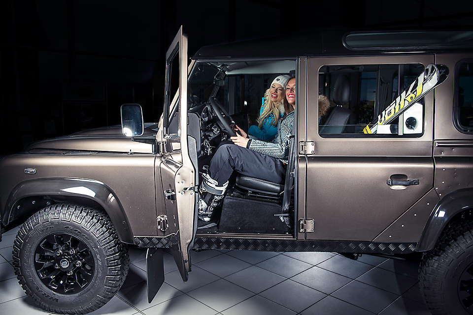 Land Rover, Volkl, Playboy, Monika Labas, fotograf, fotograf Kosice, fotoatelier Kosice, profesionalny fotograf, reklamny fotograf